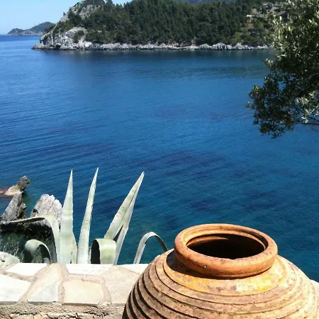 In Seas' Embrace Tatil Evi