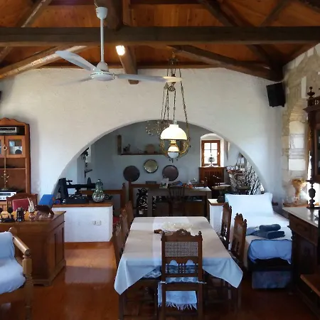 In Seas' Embrace Tatil Evi